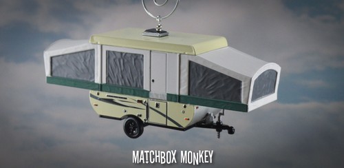 Pop camper christmas - pop, up